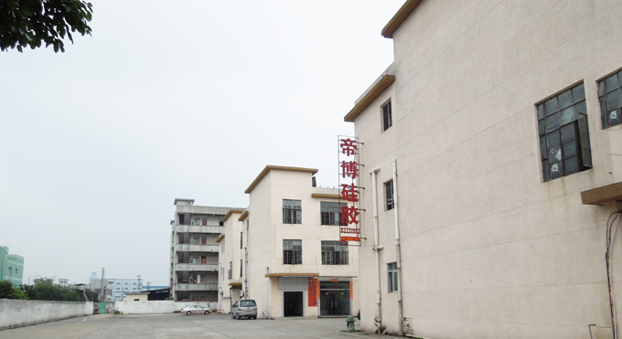 硅膠娃娃在哪里拿貨