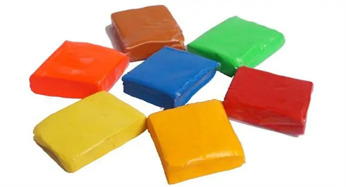 硅膠產(chǎn)品調(diào)色小竅門(mén)，不同色系搭配比例如何調(diào)整！