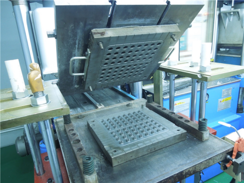 <a href='http://m.thsm.net/Helps/dgongshidiboguijiaozh.html' class='keys' title='點(diǎn)擊查看關(guān)于硅膠制品廠家的相關(guān)信息' target='_blank'>硅膠制品廠家</a>